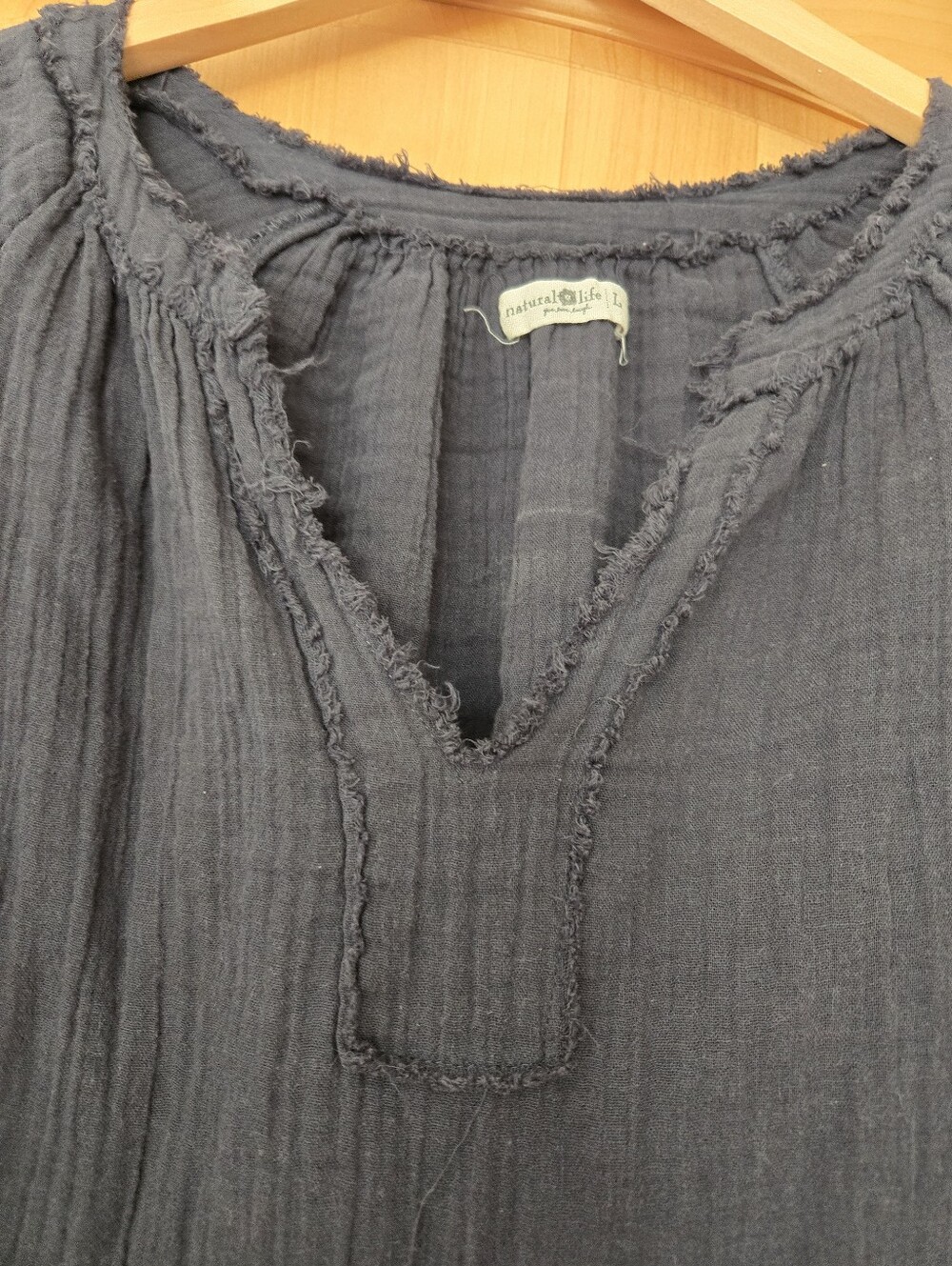 Natural Life Women's Black Gauze Pullover Top Large - Picture 3 of 9